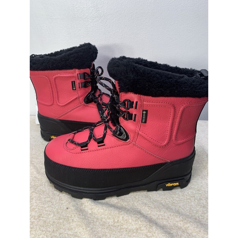 UGG  Women’s All Gender Shasta Boot Mid - Pink Glow, Size 5 New